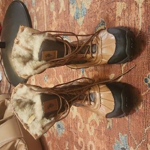 US Polo ASSN lined boots